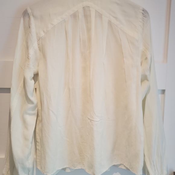 Blouse - Picture 2 of 3